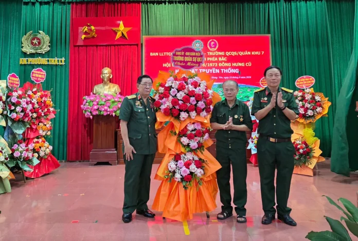 Ban liên lạc H14- Trường quân sự Quân khu 7