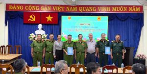 Hội Cựu chiến binh và Hội Cựu Công an nhân dân phường Thông Tây Hội thống nhất các nội dung phối hợp